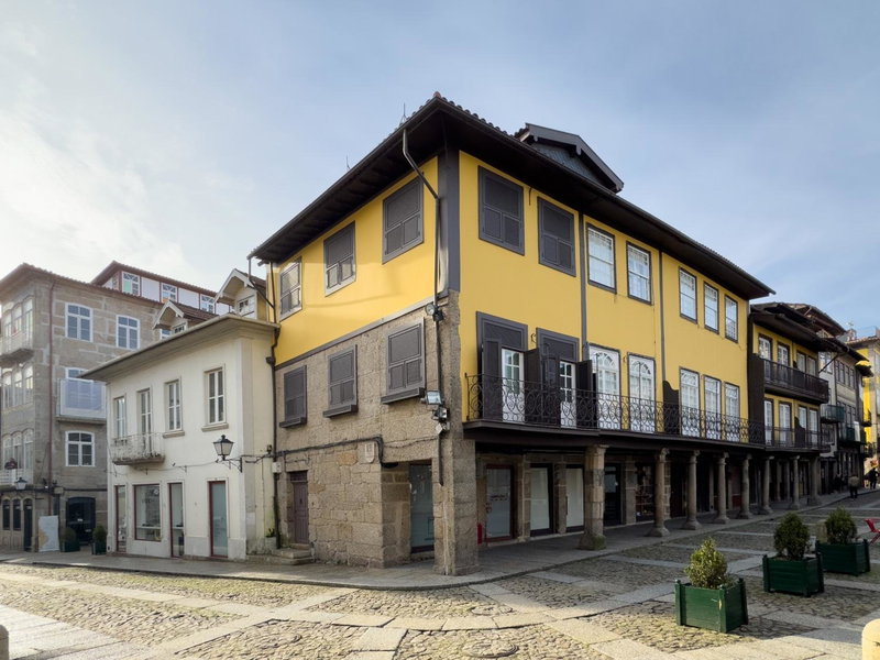 Aparthotel Largo da Oliveira, Guimarães, Португалия