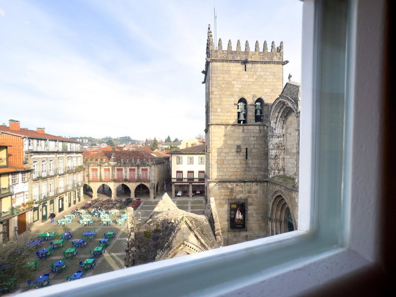 Aparthotel Largo da Oliveira, Guimarães, Португалия