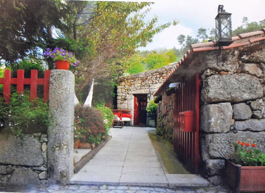 Casas Da Ribeira - Serra da Estrela, Seia, Portugal