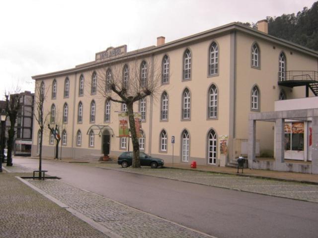 Hotel Apartamentos Geres Ribeiro, Geres, Португалия