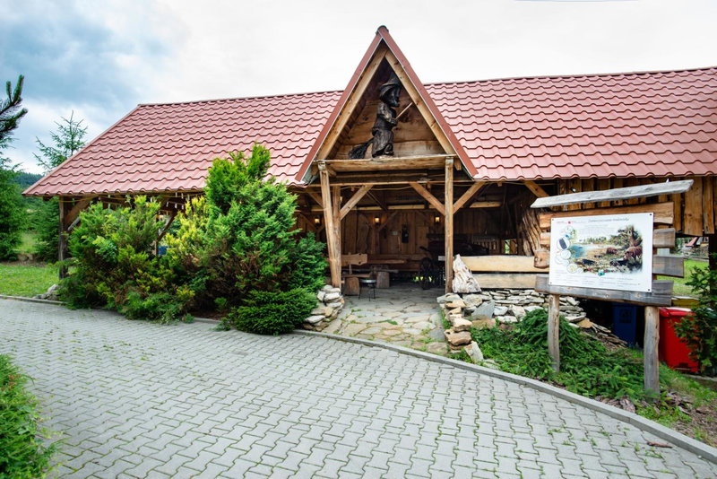 Gościniec Pięciu Stawów, Ustrzyki Dolne, Poland