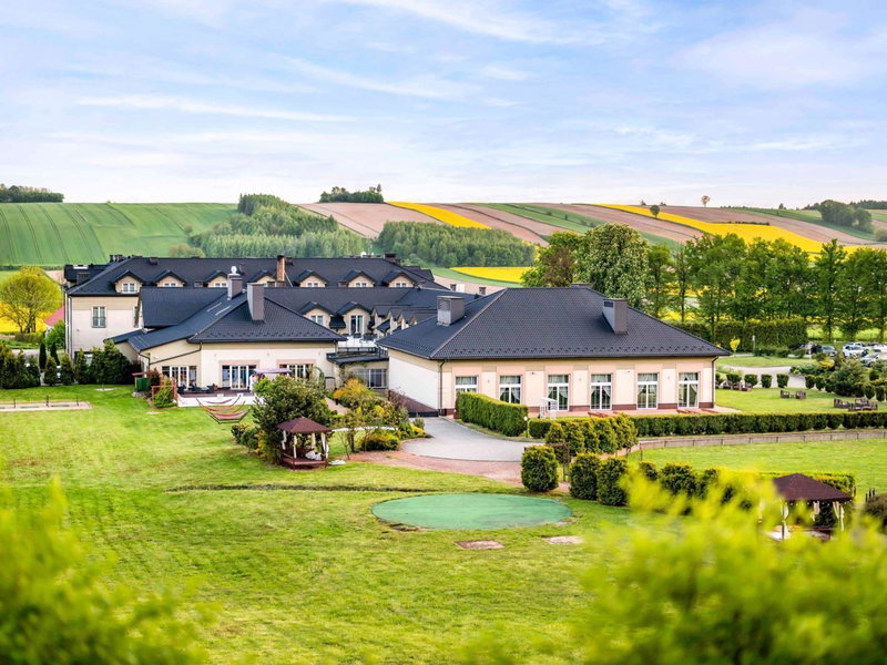Dosłońce Resort Wellness & Farm, Racławice, Poland
