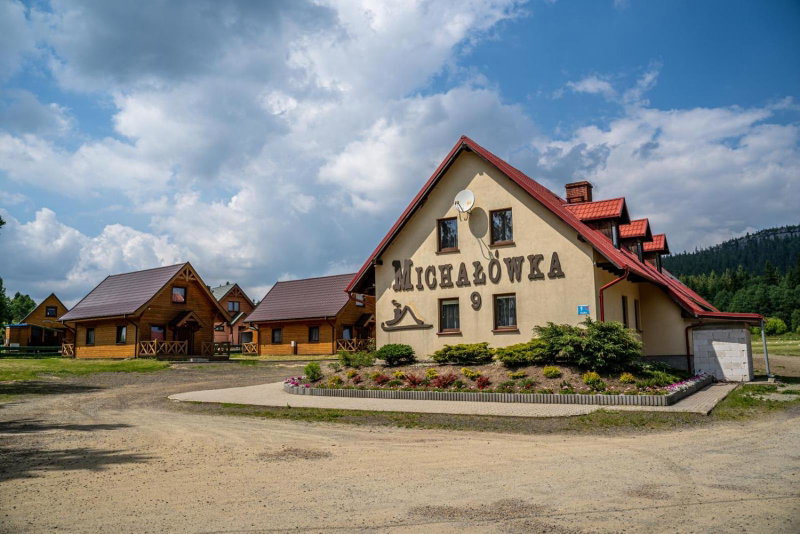 Michałówka Pokoje i Domki, Karłów, Poland