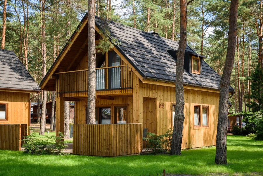 Domki Largo nad Jeziorem Wdzydze, Borsk, Poland