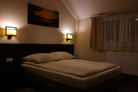 Hotel Pod Chełmem, Ropa, Poland