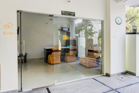 Super Collection O Vanasthalipuram, Hyderabad, Индия