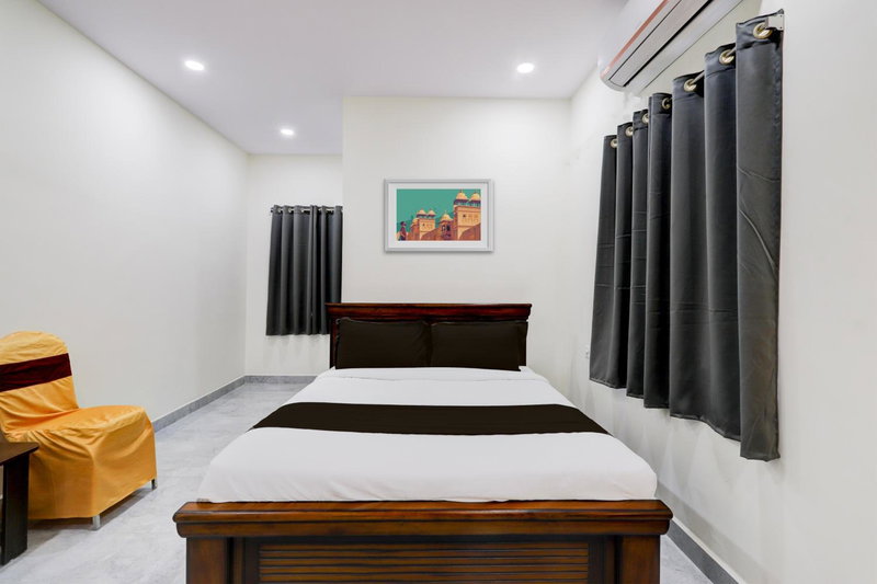 Super Collection O Vanasthalipuram, Hyderabad, Индия