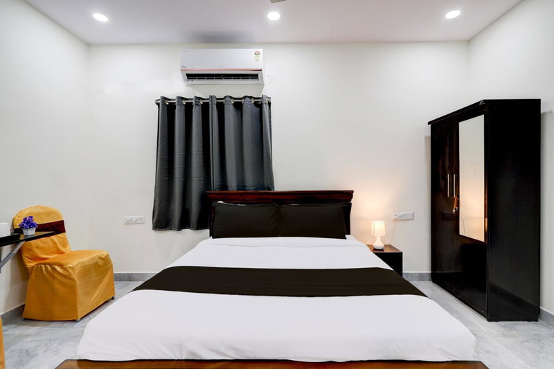 Super Collection O Vanasthalipuram, Hyderabad, Индия