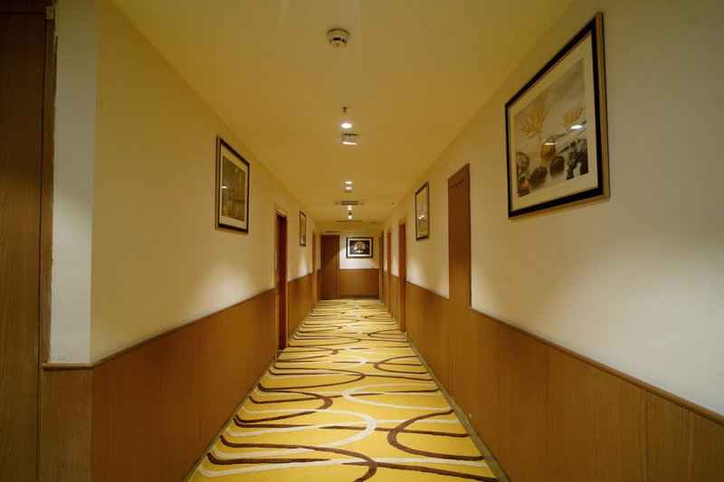 Hotel Sakura Gold, Gurgaon, Indien