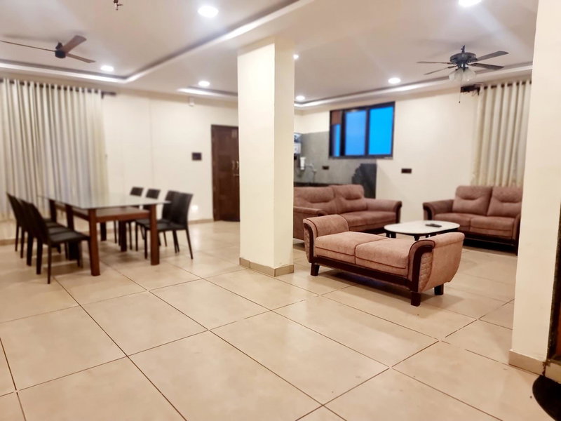VIDHI VILLA -Besides Valley View 360 with Luxurious Swimming pool & AC, Mahabaleshwar, India