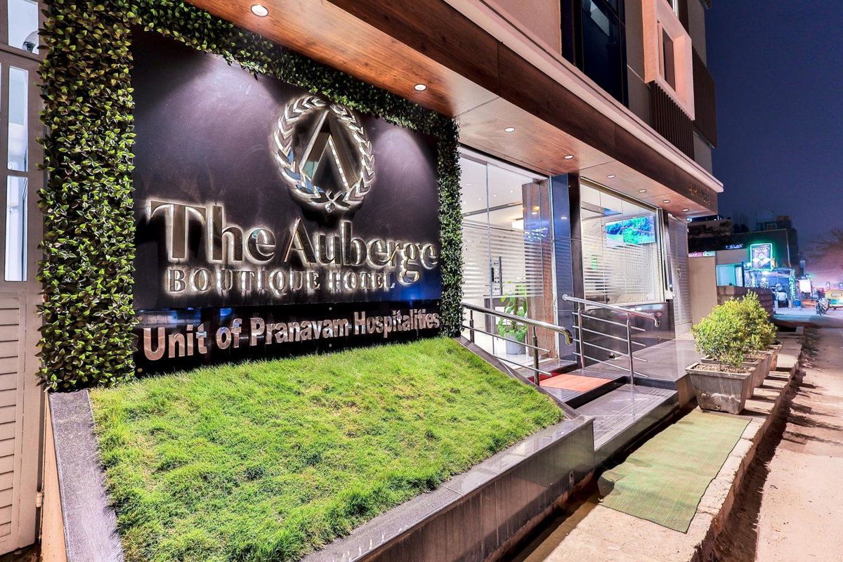 Hotel · The Auberge Boutique Hotel - Manyata Tech Park, Bangalore