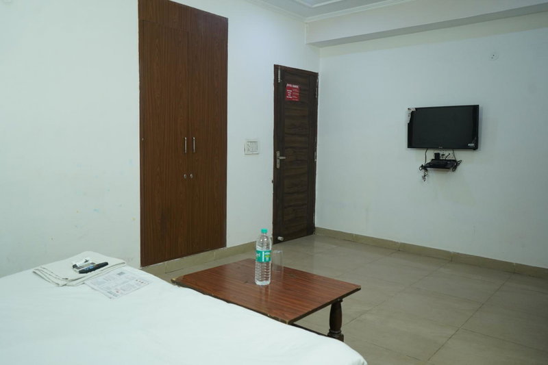 Hotel Quadis - Noida sec 51, Noida, India