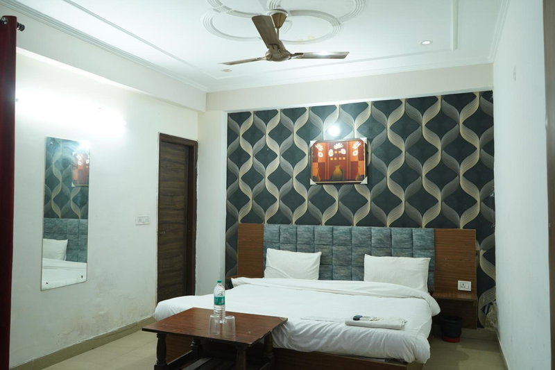 Hotel Quadis - Noida sec 51, Noida, India
