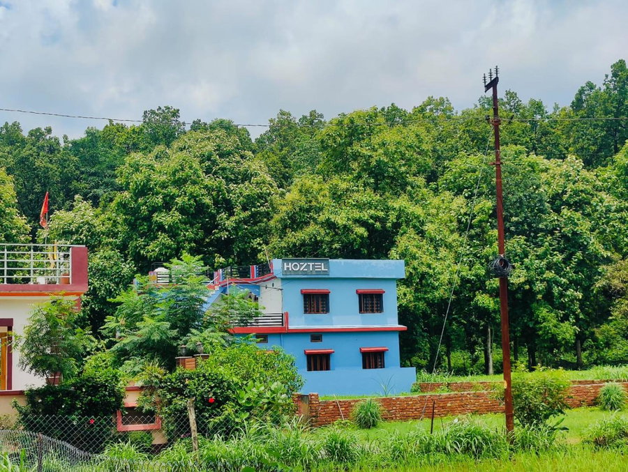 Hoztel Jollygrrant Doon, Rāni Pokhri, India