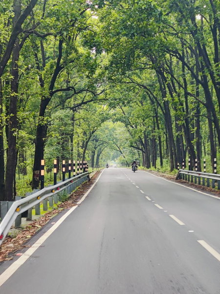 Hoztel Jollygrrant Doon, Rāni Pokhri, India