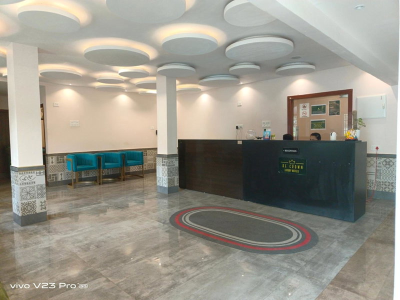 De Crown Luxury Hotel, Kākināda, India