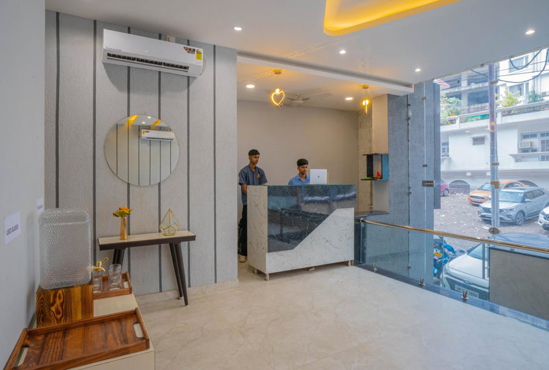 Perfectstayz Premium Laxmi Heritage with Rooftop Pool & Cafe, Rishīkesh, Индия