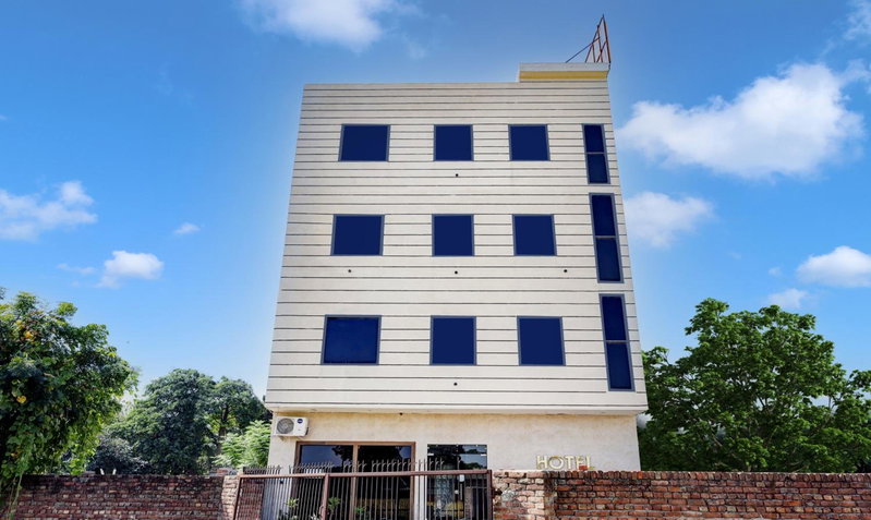 Itsy Hotels Vedansh, Ludhiana, Индия