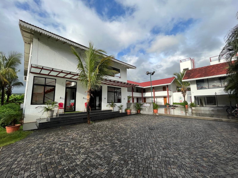 The Green Estate Resort, Nashik, Индия