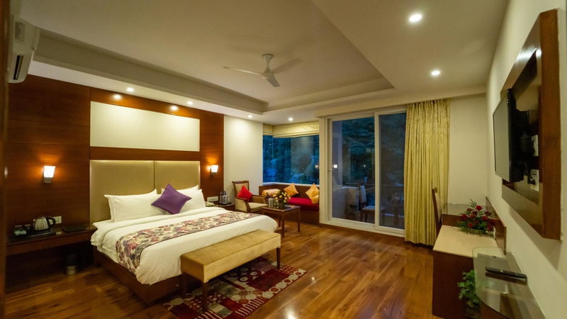 The Allure Grand - Riverside Resort & Spa, Manāli, Индия
