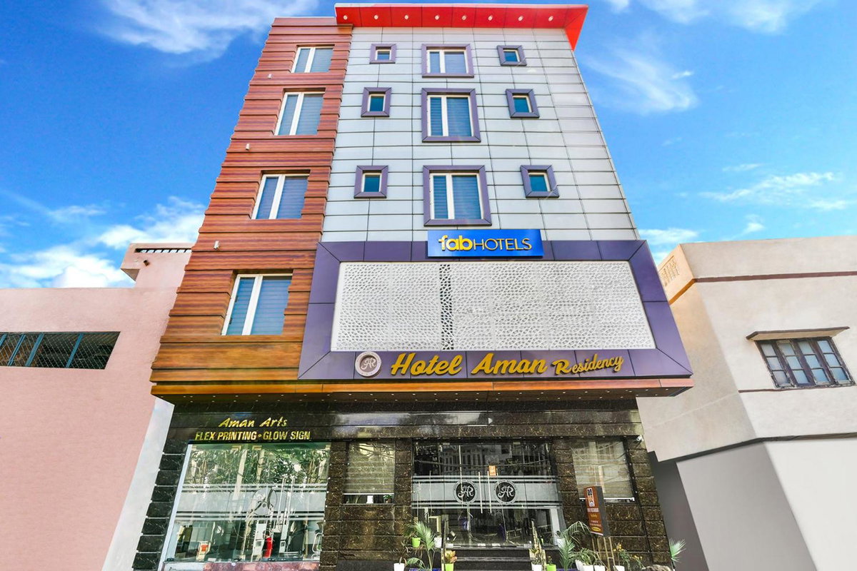 FabHotel Aman Residency Sharifpura, India