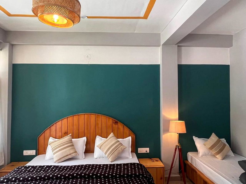 Madpackers Kasol Riverside - Katagla, Kasol, India
