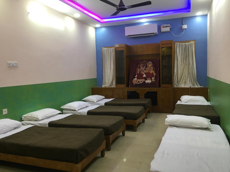 Jayaram Residency Servicrd Appartments Tirupathi, Tirupati, Inde