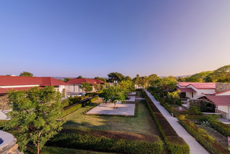 Astroport Sariska Treetop by Eight Continents, Tehla, India
