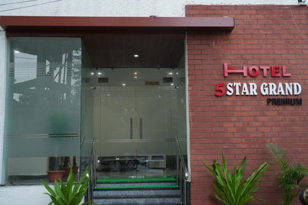 5 Star Grand- Premium, Shamshabad, Inde