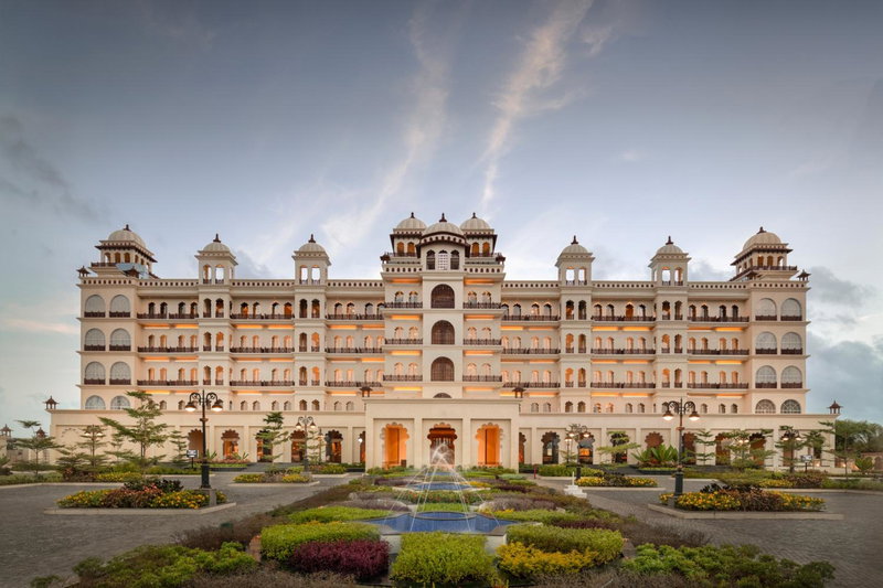 Uday Palace Navsari, a member of Radisson Individuals, Navsāri, India