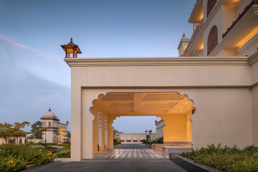 Uday Palace Navsari, a member of Radisson Individuals, Navsāri, India