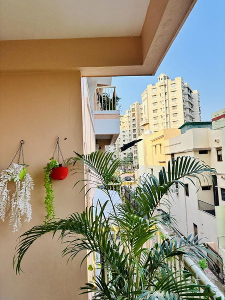 ZoomStay - 3BHK Apartments, Varanasi, India