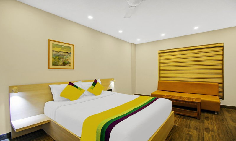Itsy Hotels Transit Express Near Sealdah Station, Kolkata, Индия
