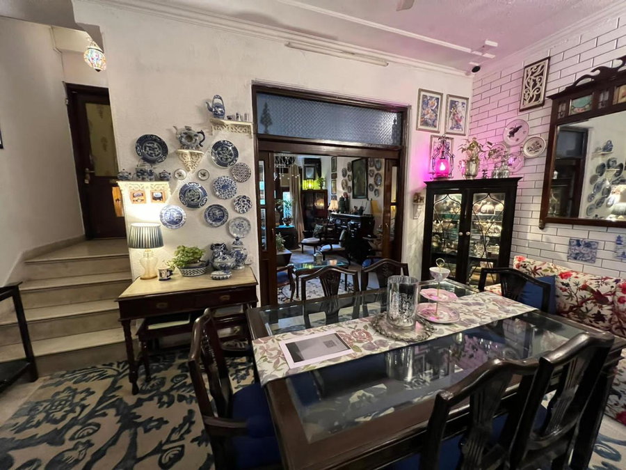 On The House - Bed and Breakfast, New Delhi, India