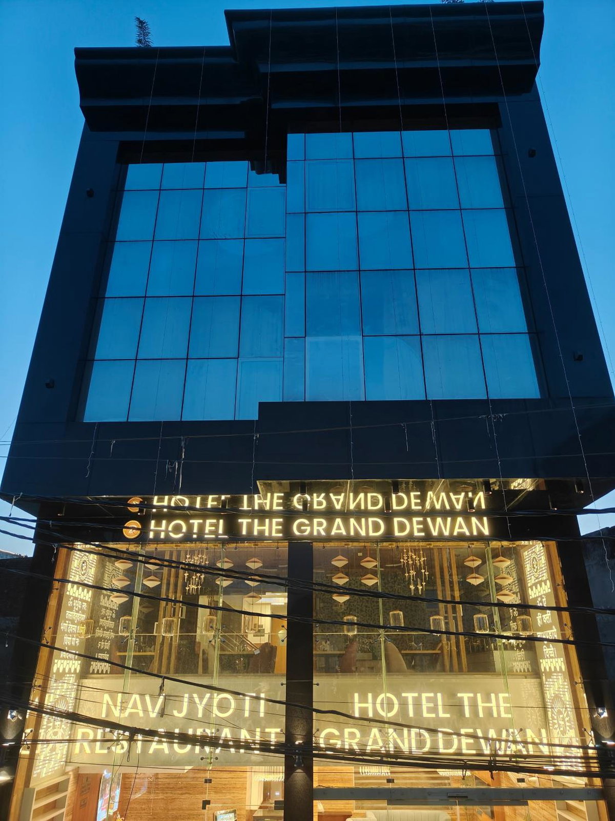 Hotel The Grand Dewan, India