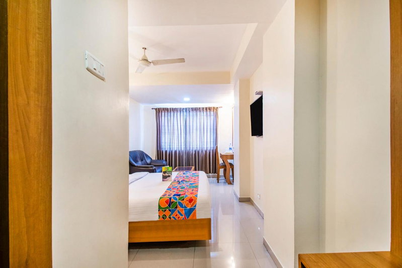 FabHotel Jansi Deluxe - Nr Gandhipuram Bus stand, Coimbatore, India