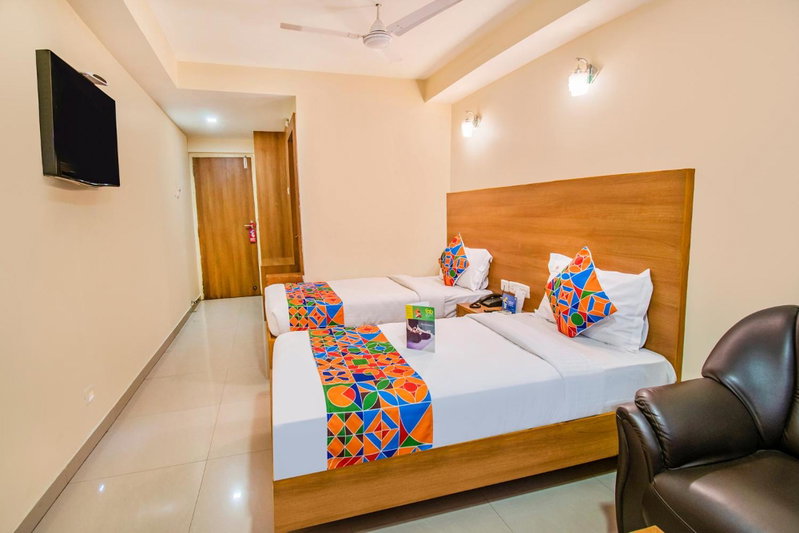 FabHotel Jansi Deluxe - Nr Gandhipuram Bus stand, Coimbatore, India