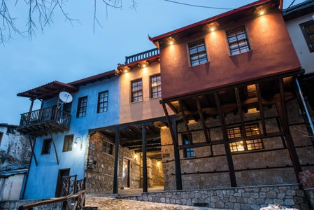 Olganos VL Luxury Rooms & Suites, Veria, Greece