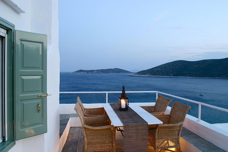 Niriedes Hotel, Platis Yialos Sifnos, Greece