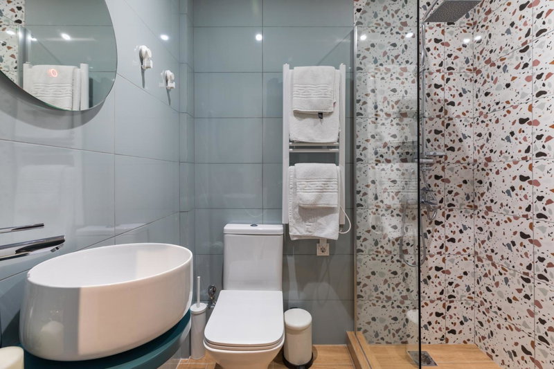 Black Onyx Comfort Suites - Elegant Stay in the City Center, Thessaloniki, Греция
