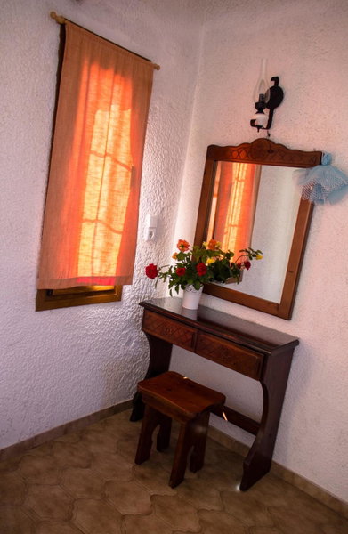 Hesperia Hotel, Karlovasi, Grèce
