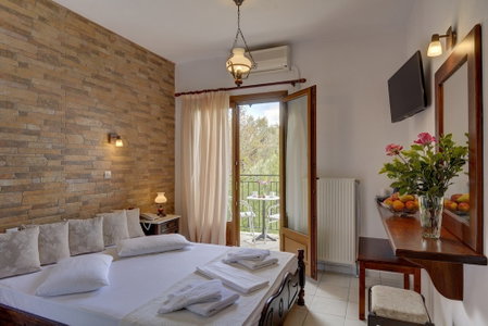 Hotel Agnadi-Horefto, Zagora-Mouresi, Greece
