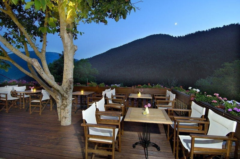 Emotions Country Resort, Karpenisi, Greece