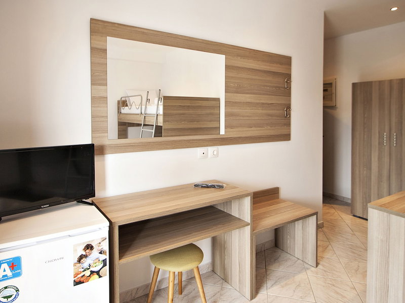 Pension Avocado, Skiathos, Grecia
