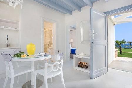Mareggio Exclusive Residences & Suites, East Mani, Греция