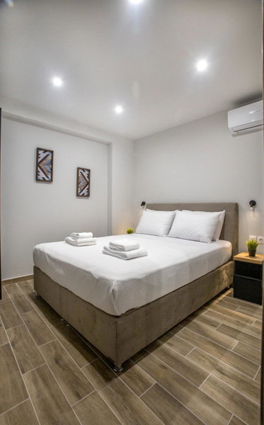 Raise Averof Serviced Apartments, Athens, Греция