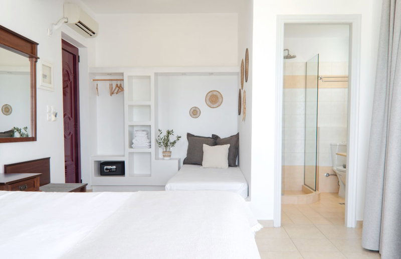 Laza Beach Inn, Agistri, Grecia
