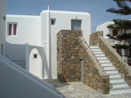 Elena Studios & Suites, Ornos, Grecia
