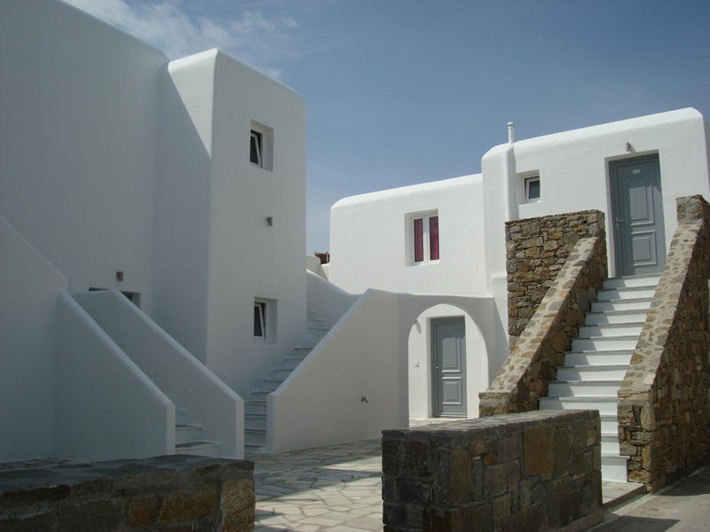 Elena Studios & Suites, Ornos, Grecia