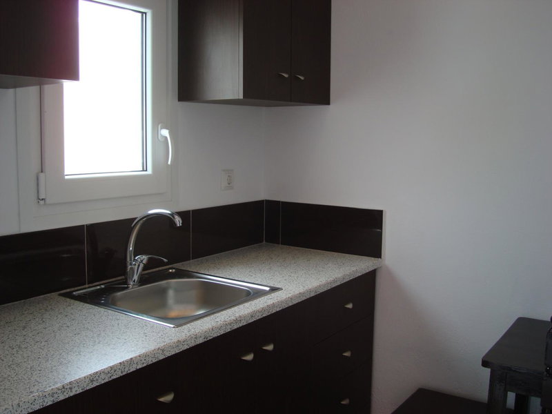 Elena Studios & Suites, Ornos, Grecia